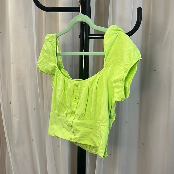 Crop Top - Picture 1 of 5